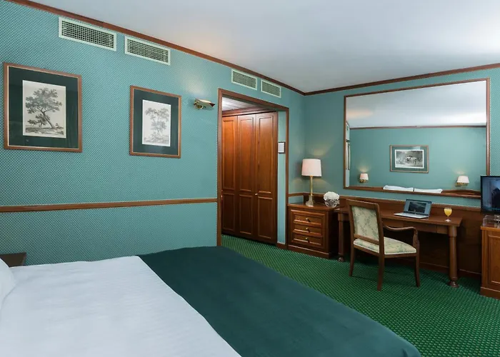 Hotell Leonardo Center Milano