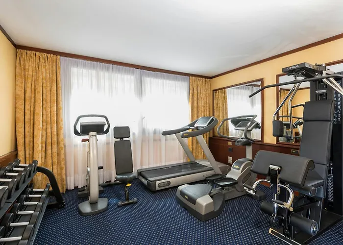 Leonardo Center Hotell