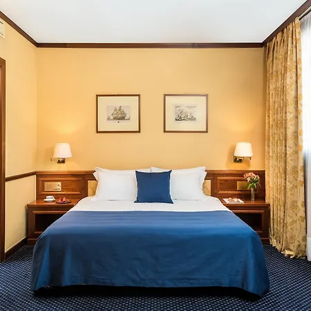 Hotel Leonardo Center Milan